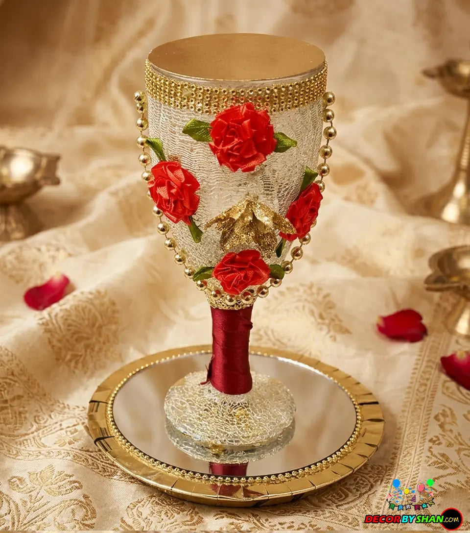 Doodh Pilai Glass