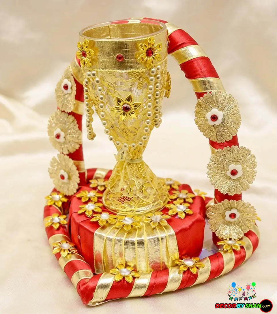 Doodh Pilai Glass