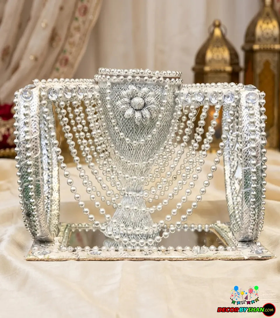 Doodh Pilai Glass